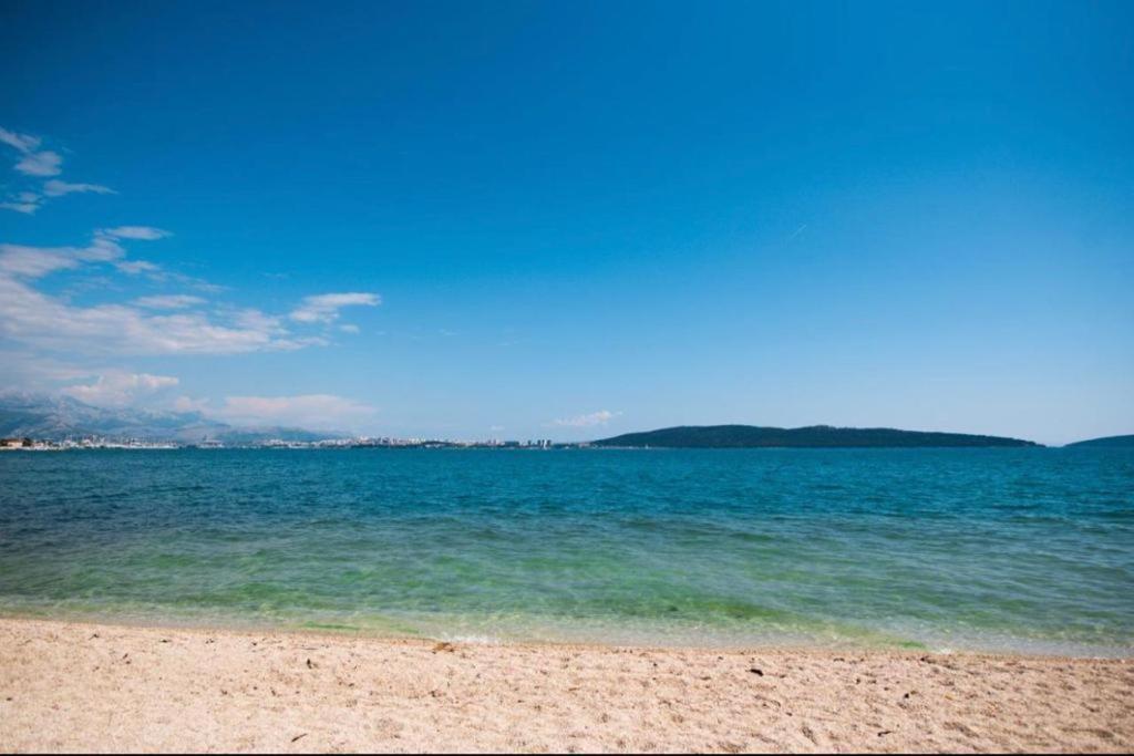 Apartment Milena Kastela Mit Whirlpool Kaštela Exterior foto